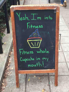 Stupid Bar Memes funnybretaurantbsigns8